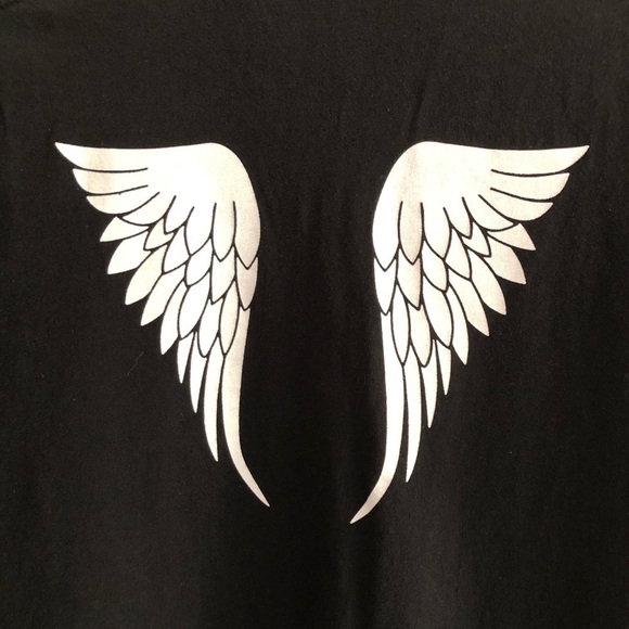 J. Galt Rita Angel Wings Graphic Short Sleeve T-Shirt One Size - Picture 4 of 5